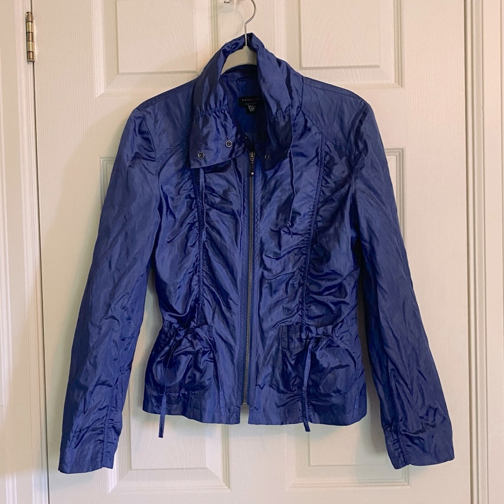 Vibrant Kapalua windbreaker 🌬️